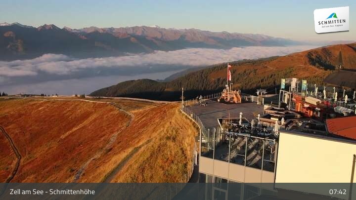 Archiv Foto Webcam Zell am See – Schmittenhöhe Bergstation und Kitzsteinhorn