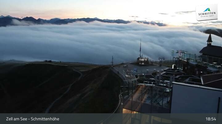 Archiv Foto Webcam Zell am See – Schmittenhöhe Bergstation und Kitzsteinhorn