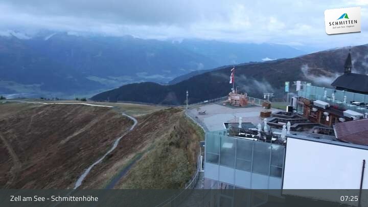 Archiv Foto Webcam Zell am See – Schmittenhöhe Bergstation und Kitzsteinhorn