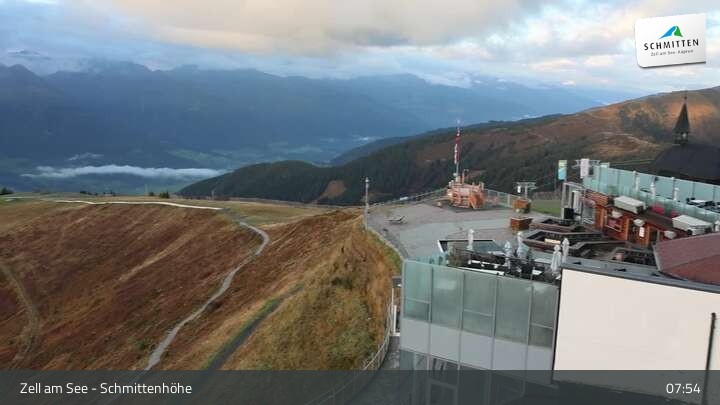 Archiv Foto Webcam Zell am See – Schmittenhöhe Bergstation und Kitzsteinhorn
