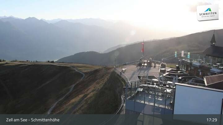 Archiv Foto Webcam Zell am See – Schmittenhöhe Bergstation und Kitzsteinhorn