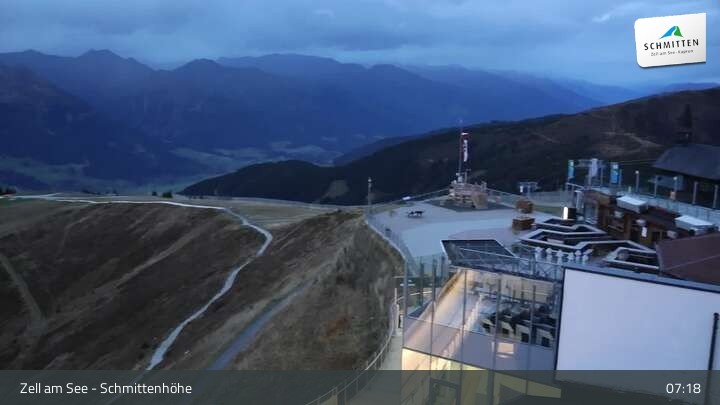 Archiv Foto Webcam Zell am See – Schmittenhöhe Bergstation und Kitzsteinhorn
