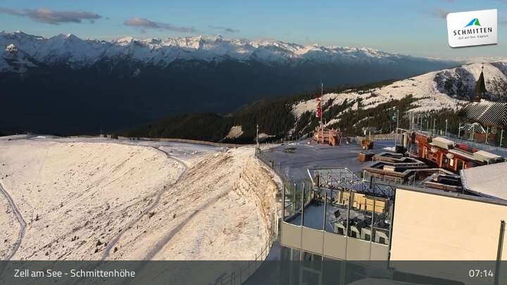 Archiv Foto Webcam Zell am See – Schmittenhöhe Bergstation und Kitzsteinhorn