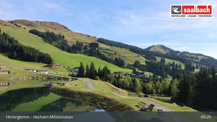 Archiv Foto Webcam Skicircus Saalbach – Speicher Hochalm und Liftanlagen