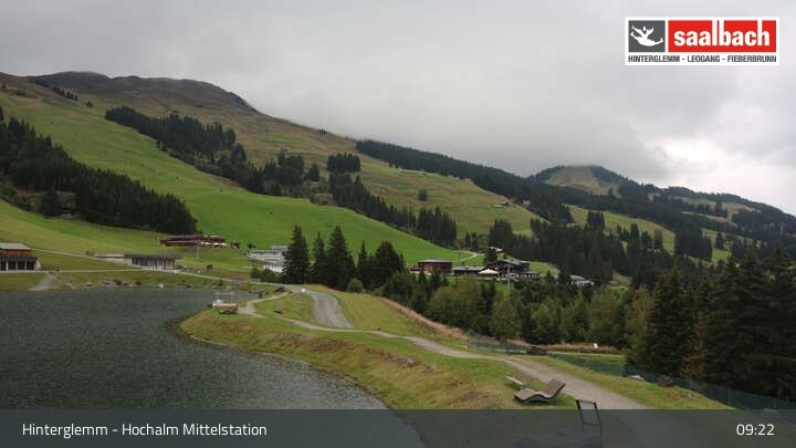 Archiv Foto Webcam Skicircus Saalbach – Speicher Hochalm und Liftanlagen