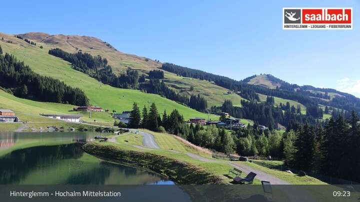 Archiv Foto Webcam Skicircus Saalbach – Speicher Hochalm und Liftanlagen
