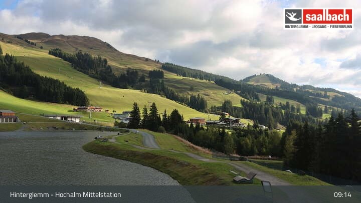 Archiv Foto Webcam Skicircus Saalbach – Speicher Hochalm und Liftanlagen