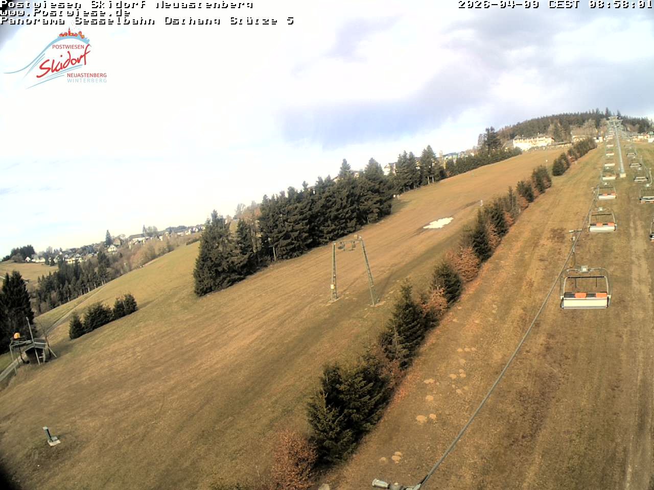 Archived image Webcam Neuastenberg: View chair lift east