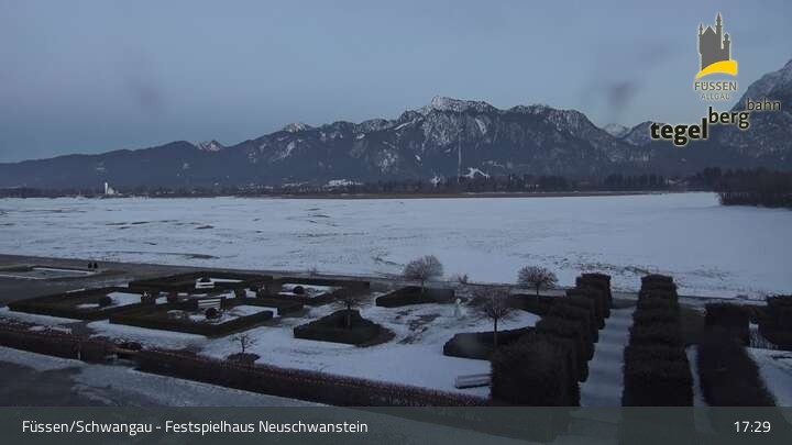 Archiv Foto Webcam Ludwigs Festspielhaus in Füssen