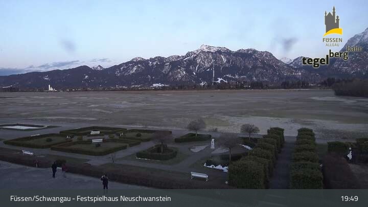 Archiv Foto Webcam Ludwigs Festspielhaus in Füssen