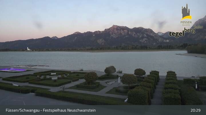 Archiv Foto Webcam Ludwigs Festspielhaus in Füssen