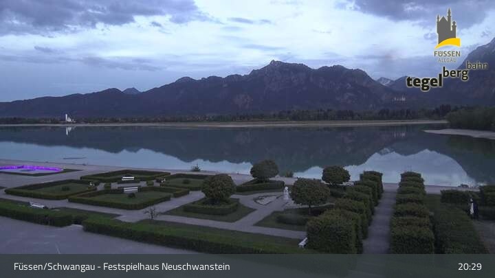 Archiv Foto Webcam Ludwigs Festspielhaus in Füssen