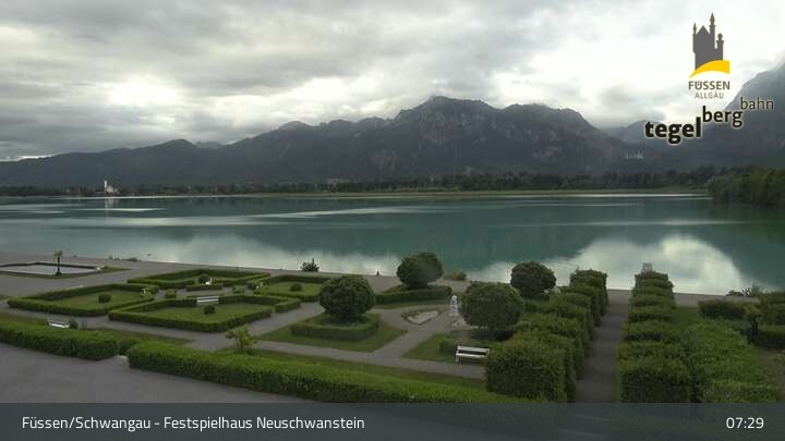 Archiv Foto Webcam Ludwigs Festspielhaus in Füssen