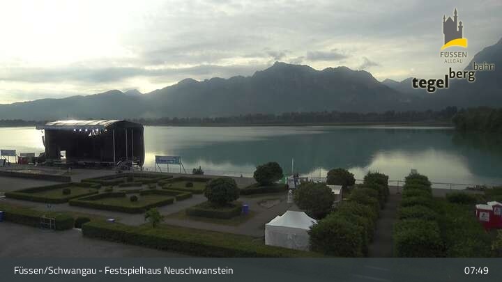 Archiv Foto Webcam Ludwigs Festspielhaus in Füssen