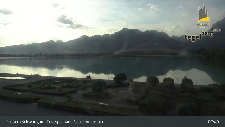 Archiv Foto Webcam Ludwigs Festspielhaus in Füssen