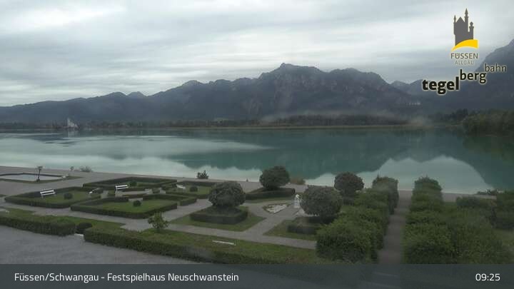Archiv Foto Webcam Ludwigs Festspielhaus in Füssen