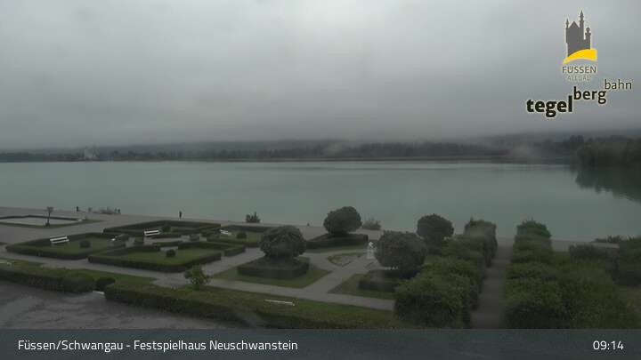 Archiv Foto Webcam Ludwigs Festspielhaus in Füssen