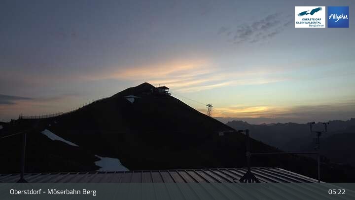 Archived image Webcam Oberstdorf: Möserbahn Top Station