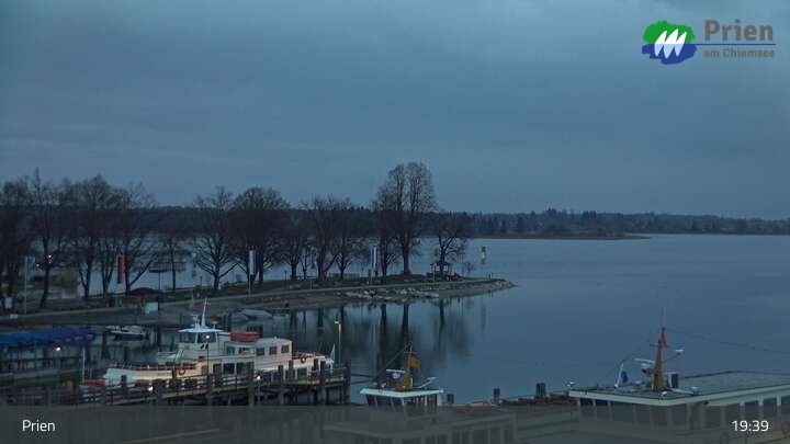 Archiv Foto Webcam Prien - Chiemsee Schifffahrt