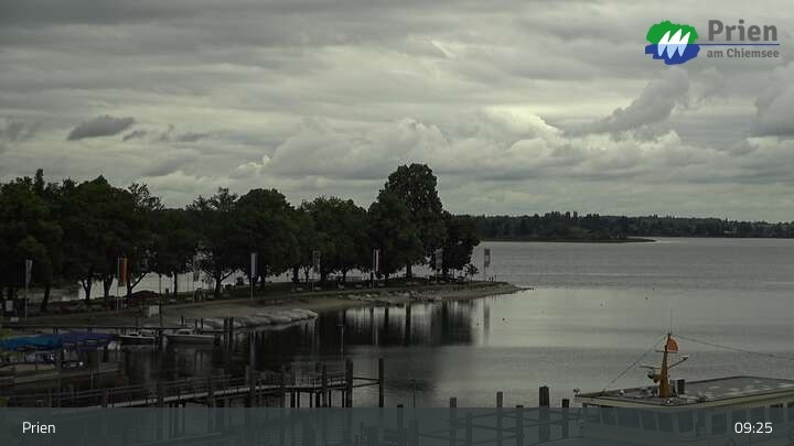 Archived image Webcam Lake Chiemsee - Prien Pier