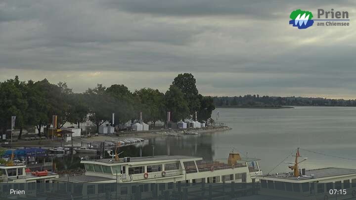 Archiv Foto Webcam Prien - Chiemsee Schifffahrt