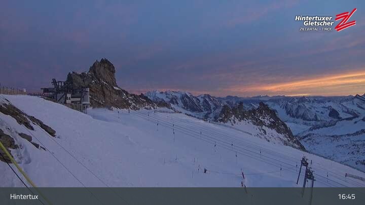 Archiv Foto Webcam Hintertuxer Gletscher: Gefrorene Wand