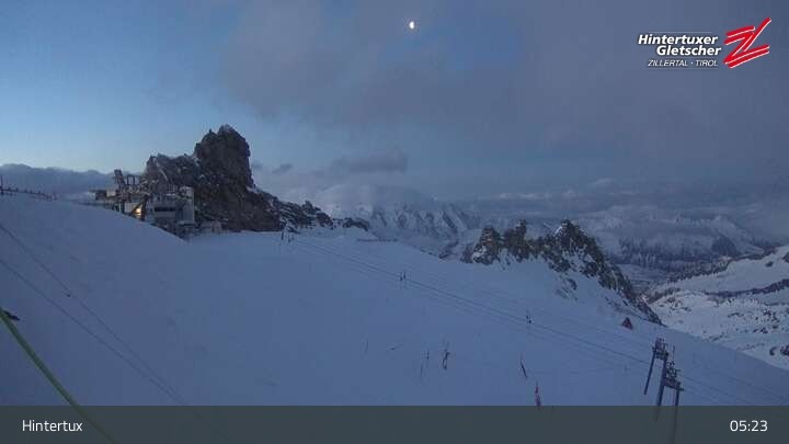 Archived image Webcam "Gefrorene Wand" Zilltertal Alps