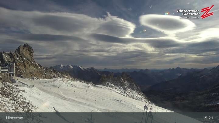Archiv Foto Webcam Hintertuxer Gletscher: Gefrorene Wand