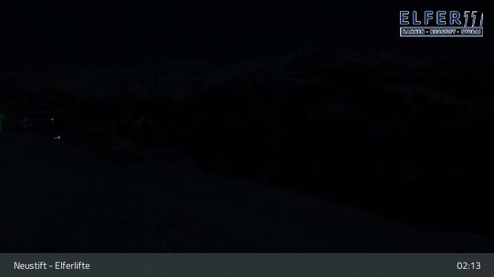 Archived image Webcam Neustift: "Elfer" gondola