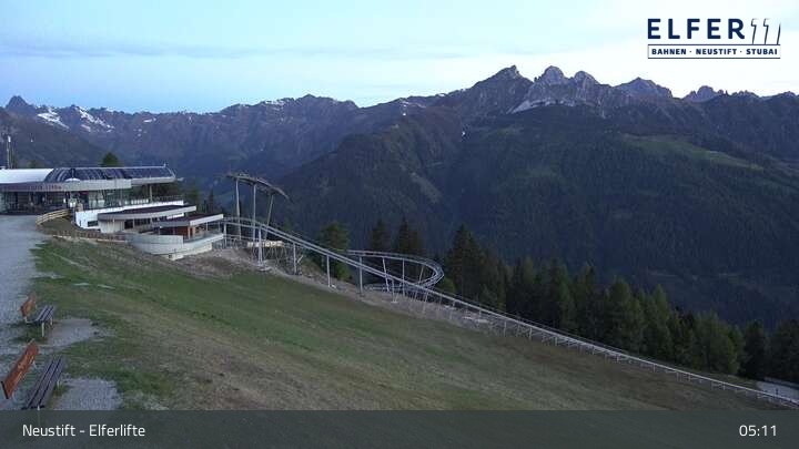 Archiv Foto Webcam Elfer Lifte in Neustift