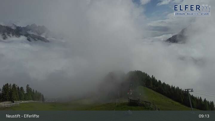 Archiv Foto Webcam Elfer Lifte in Neustift