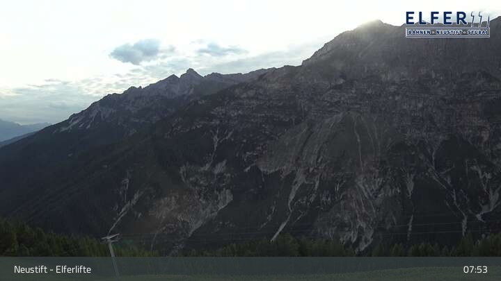 Archiv Foto Webcam Elfer Lifte in Neustift