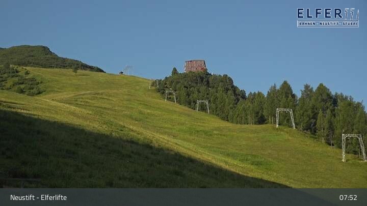 Archiv Foto Webcam Elfer Lifte in Neustift