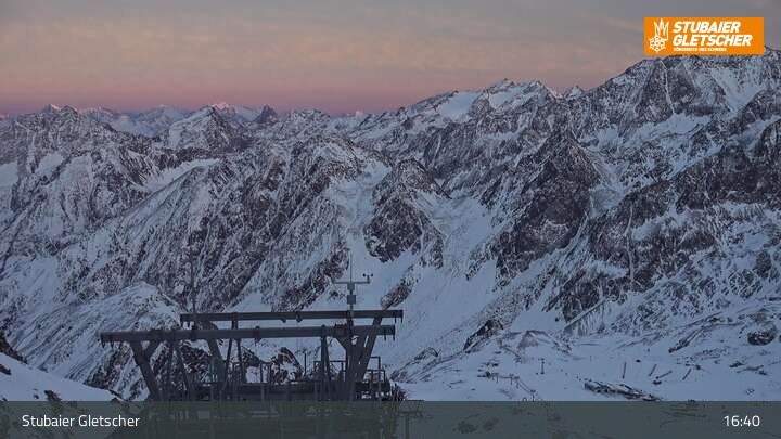 Archiv Foto Webcam Daunjoch Sessellift am Stubaier Gletscher