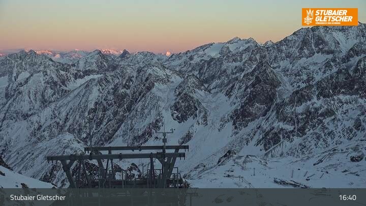 Archiv Foto Webcam Daunjoch Sessellift am Stubaier Gletscher