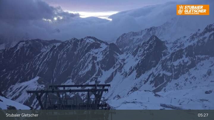 Archiv Foto Webcam Daunjoch Sessellift am Stubaier Gletscher