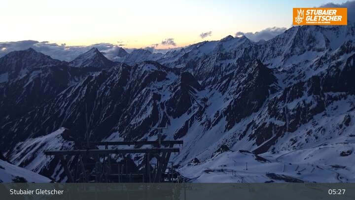 Archiv Foto Webcam Daunjoch Sessellift am Stubaier Gletscher