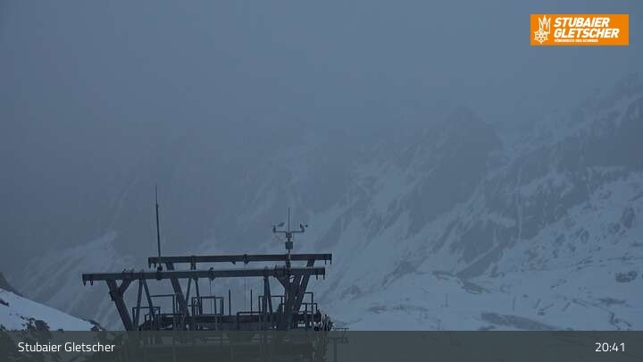 Archiv Foto Webcam Daunjoch Sessellift am Stubaier Gletscher