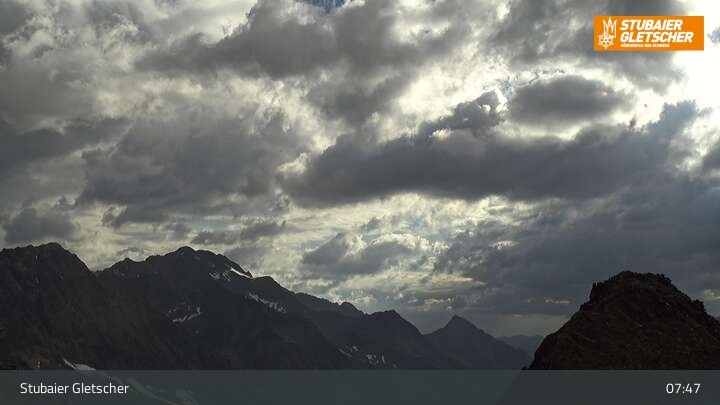 Archiv Foto Webcam Daunjoch Sessellift am Stubaier Gletscher
