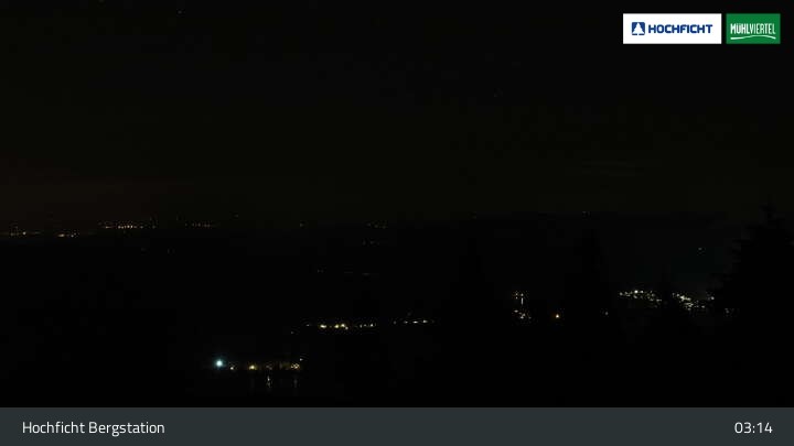 Archived image Webcam Klaffer am Hochficht - Hochfichtbahn Top Station