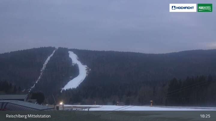 Archiv Foto Webcam Kinderspielplatz am Hochficht