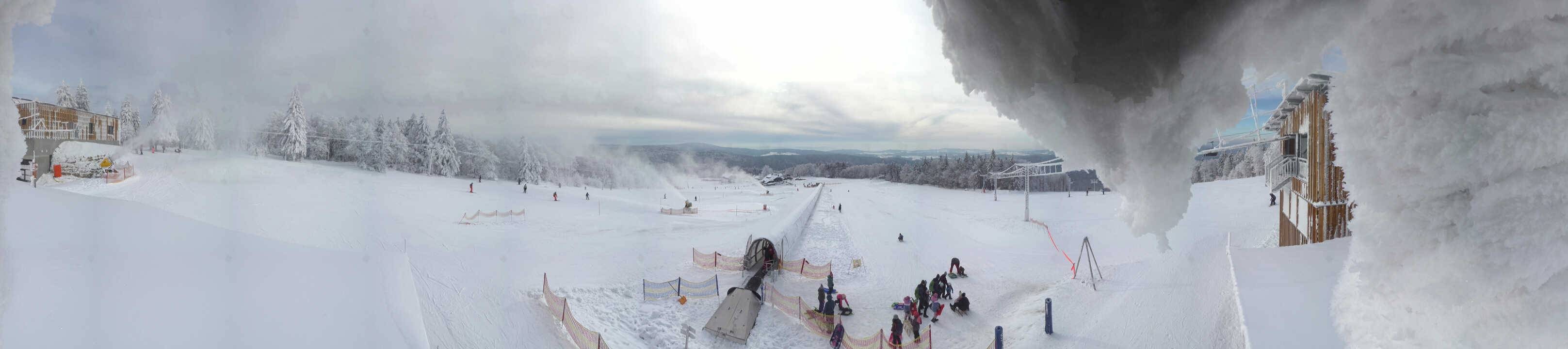 Archiv Foto Webcam Almberglift-Bergstation