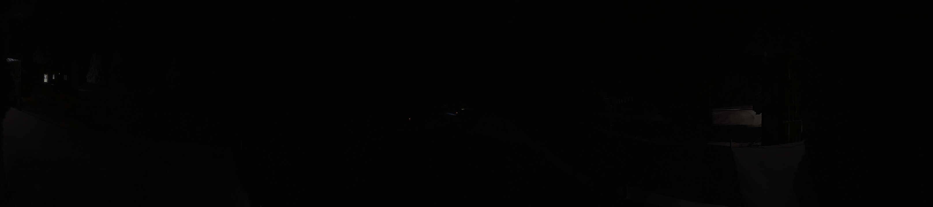 Archiv Foto Webcam Almberglift-Bergstation