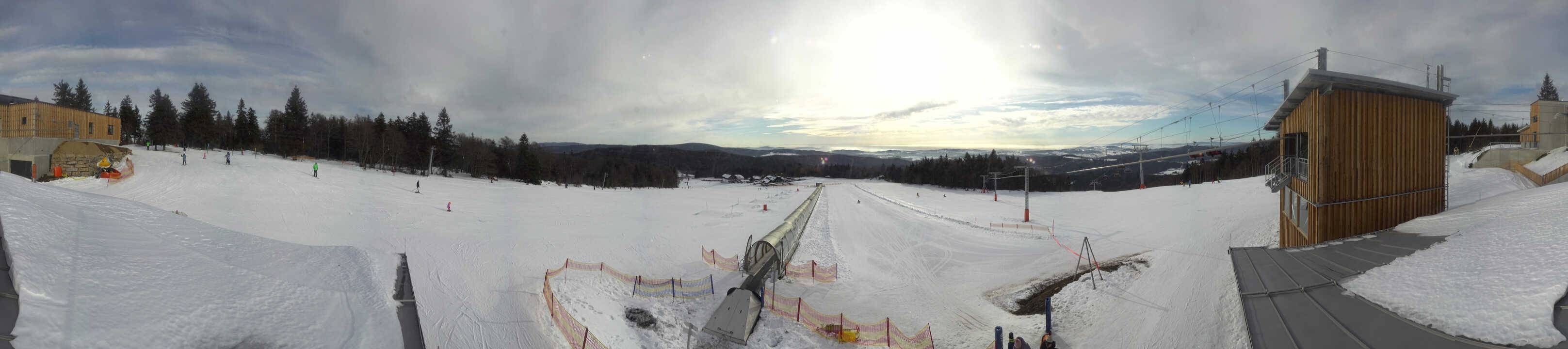 Archiv Foto Webcam Almberglift-Bergstation