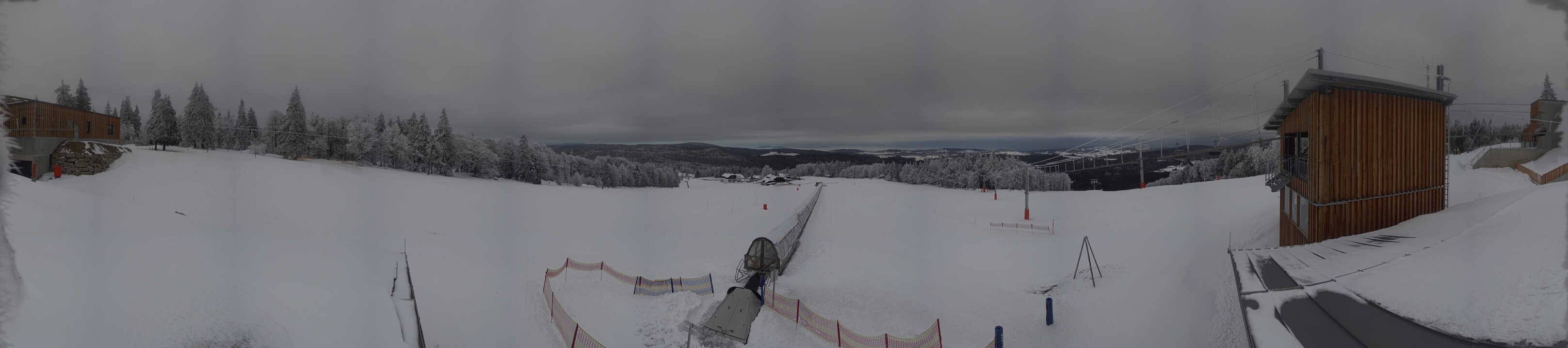 Archiv Foto Webcam Almberglift-Bergstation