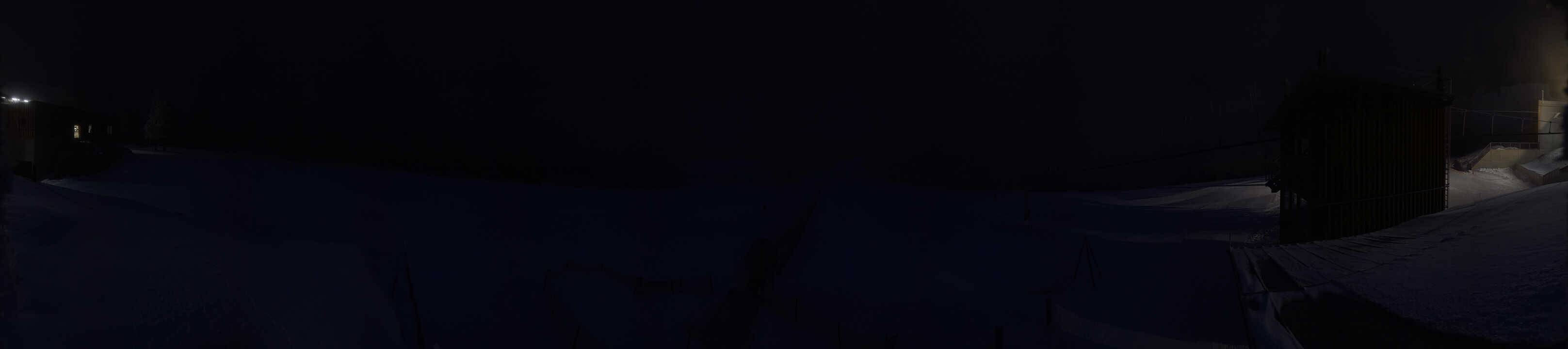 Archiv Foto Webcam Almberglift-Bergstation