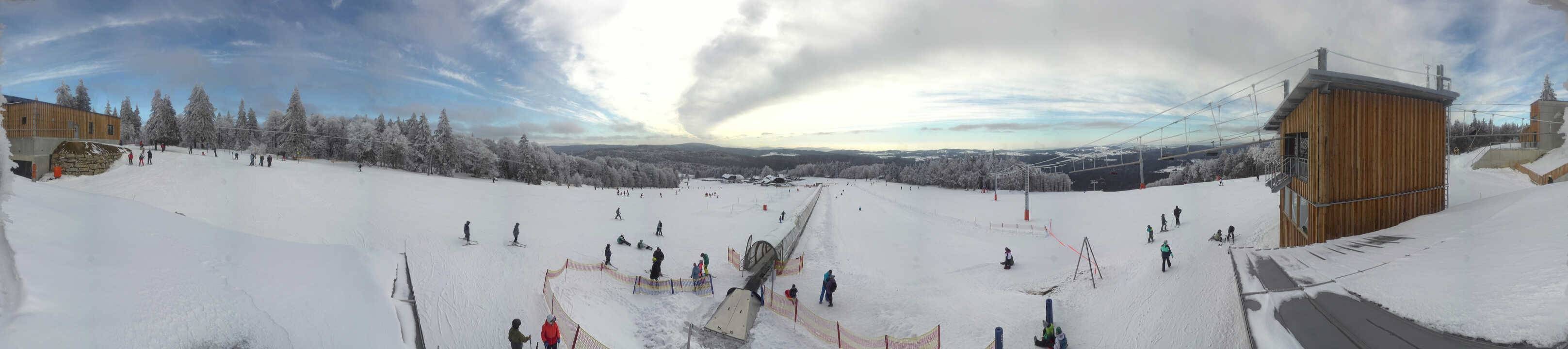 Archiv Foto Webcam Almberglift-Bergstation