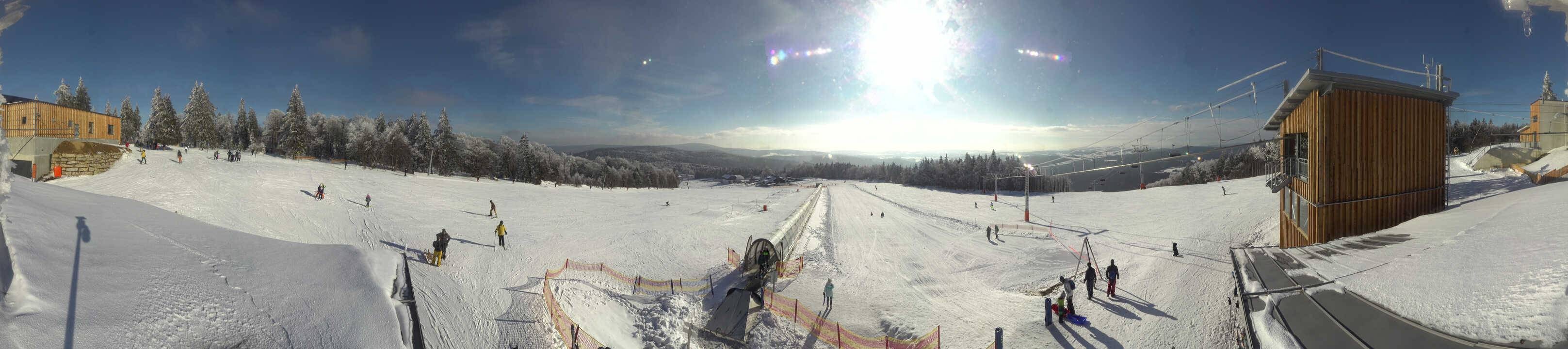 Archiv Foto Webcam Almberglift-Bergstation