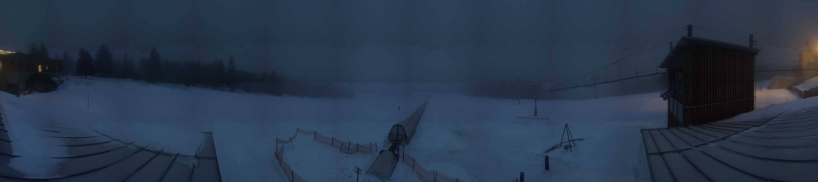 Archiv Foto Webcam Almberglift-Bergstation