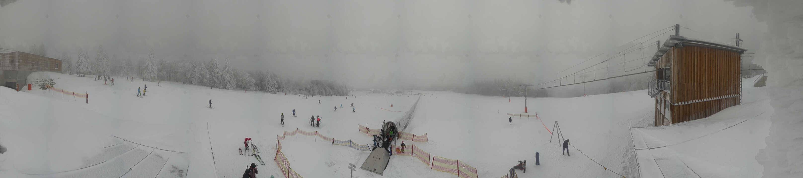 Archiv Foto Webcam Almberglift-Bergstation